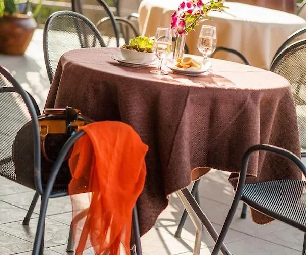 Hotel Candido